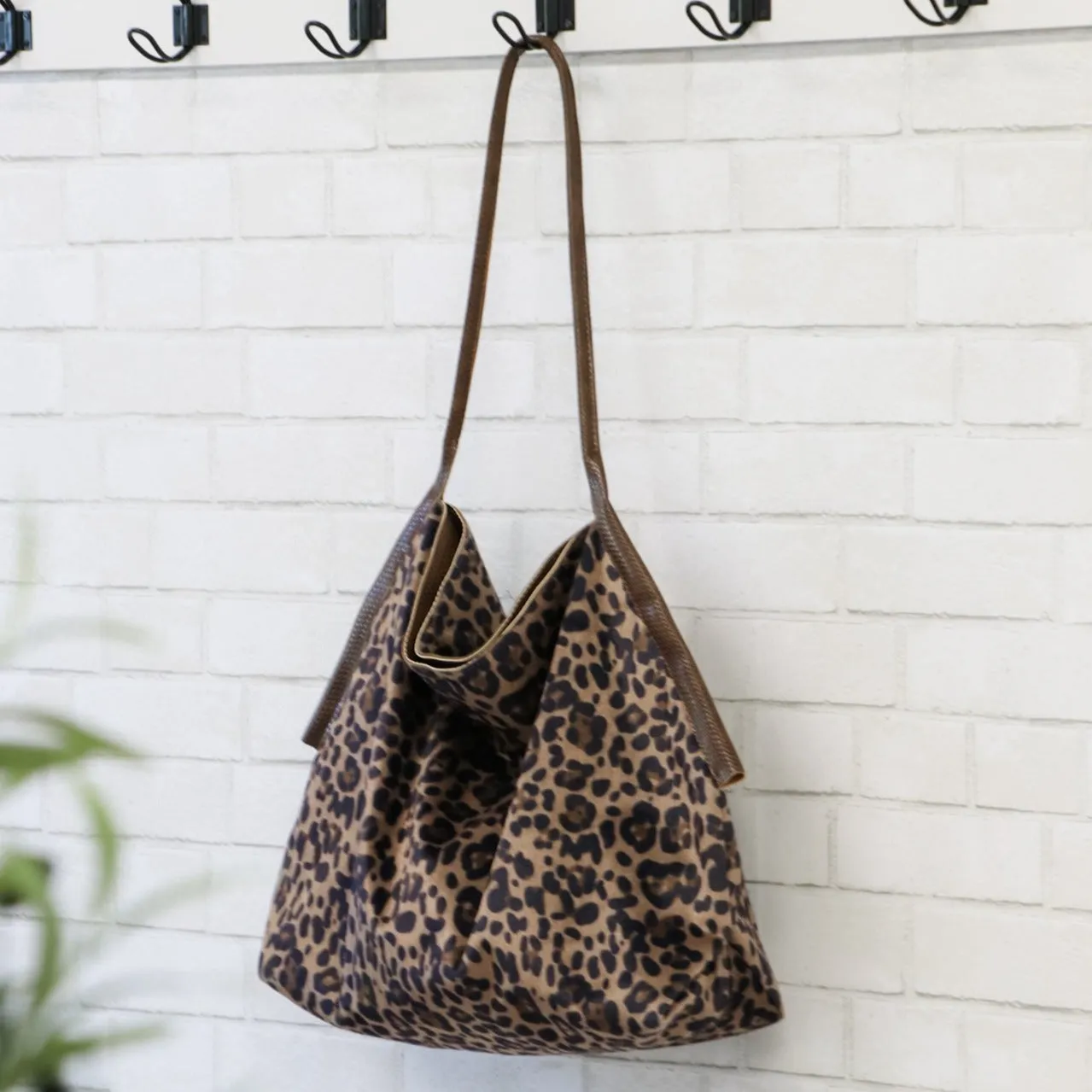 Leopard Charcoal Mocha Faux Fur