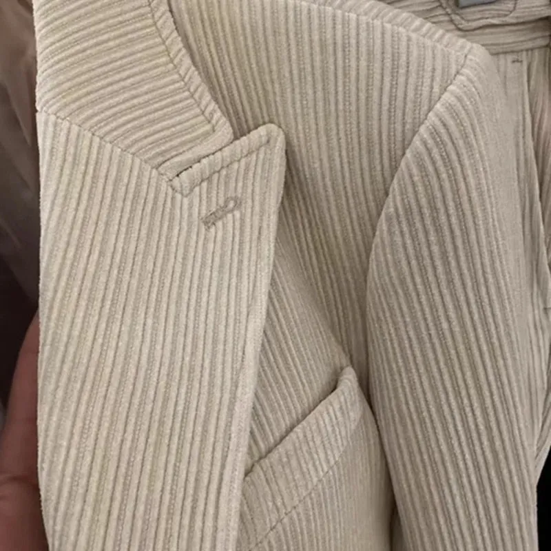 Retro Corduroy Double-Breasted Blazer