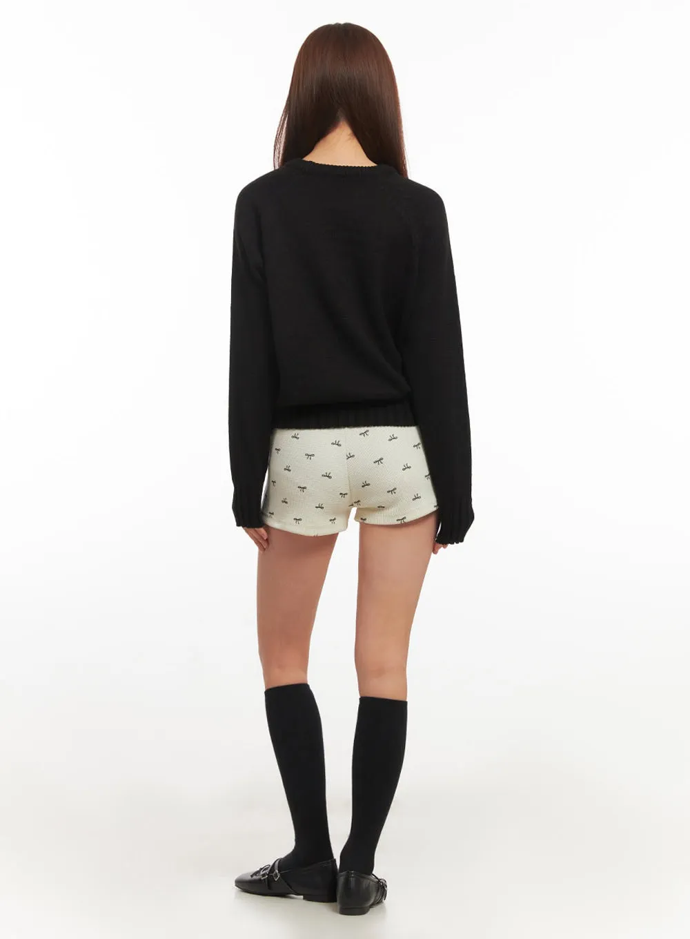 Ribbon Print Slim-Fit Shorts IM513