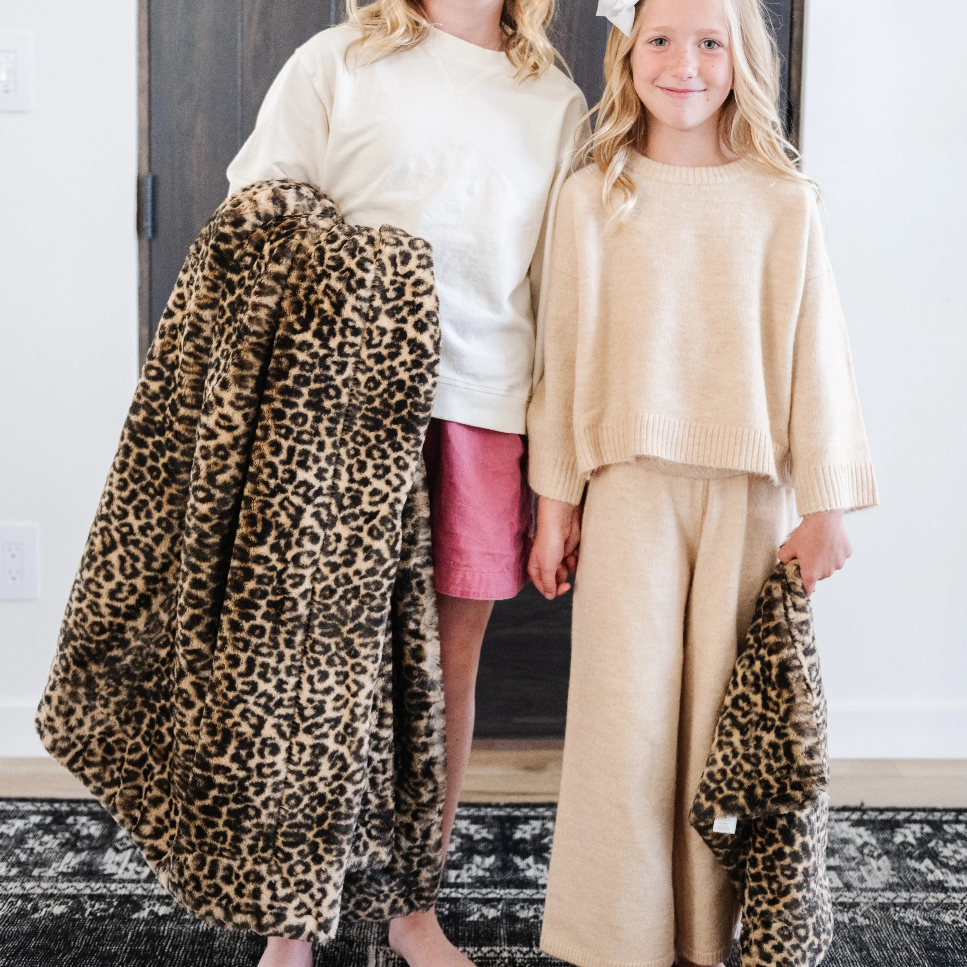 Saranoni Faux Fur Mini | Classic Leopard
