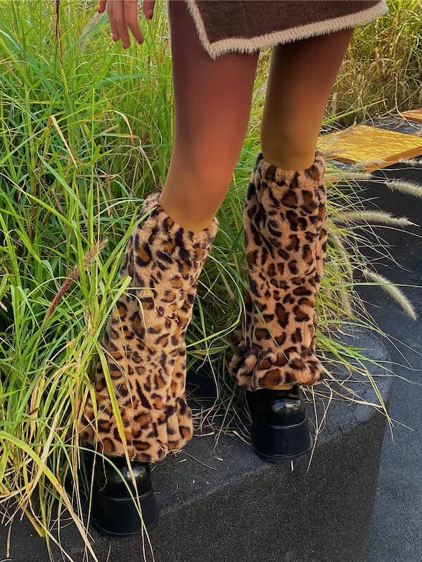 Y2k wild leopard leg warmers